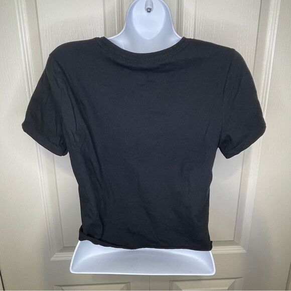 Mattel Barbie Cropped Crew Neck T-shirt Black With Barbie in Pink Writing Small - Picture 4 of 9